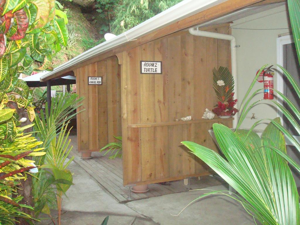 Gecko Lodge Fiji Savusavu Bagian luar foto